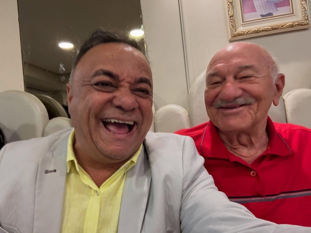 Gutemberg Cardoso se encontra com ex-deputado Antônio Quirino, aos 92 anos, em Cajazeiras