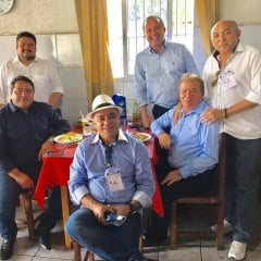 Gutemberg Cardoso, que completa 50 anos de rádio em 2025, esteve presente na chegada das águas do São Francisco em Monteiro