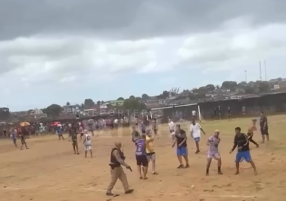 Confusão e pancadaria: partida de futebol no Cristo termina em briga e polícia é acionada; veja vídeo