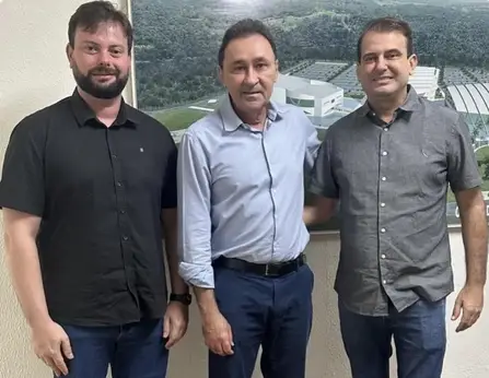 Prefeito Bal Lins apresenta ao Governo do Estado projetos de infraestrutura viária para São José de Piranhas